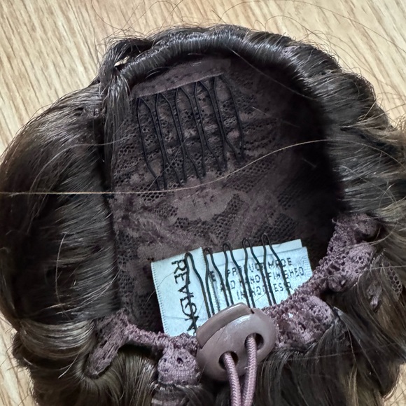 The Fishtail Braid Synthetic Fisht braid. 22" length - Picture 3 of 6